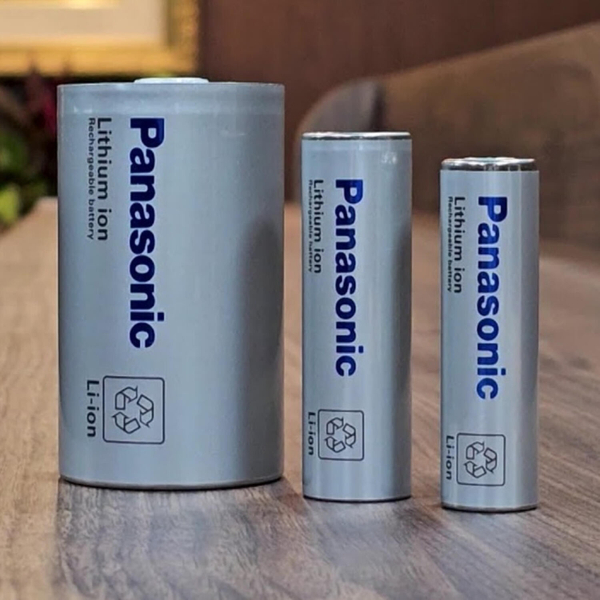 245: Has the venerable 18650 met its match? artwork