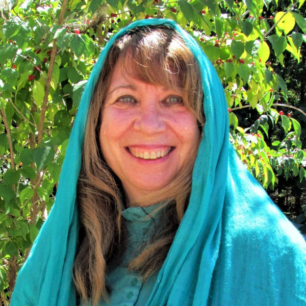 Dr Lycka with Salima Adelstein artwork