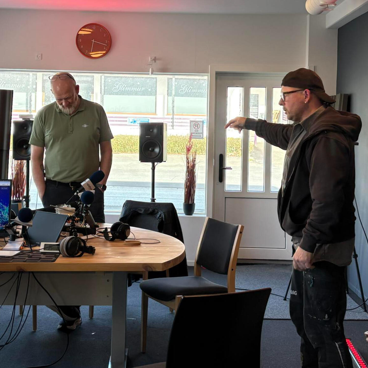 Heilfluktarin 12.05.26, gestir vóru Sveinur Tróndarson, Trúgvi Mortensen og Eyðun "Gullokk" Svalbard episode artwork
