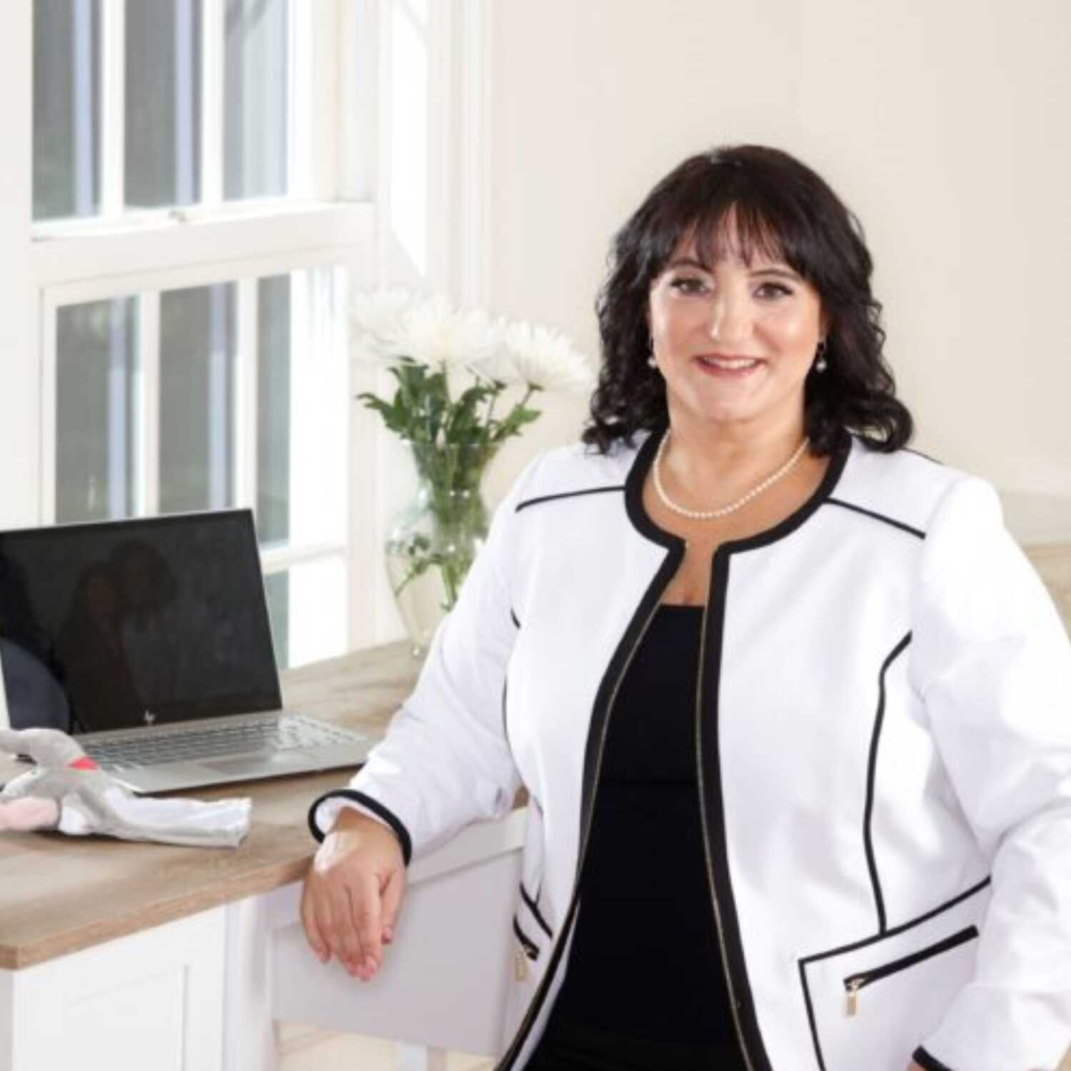 The Impact of The Workplace on Our Mental Health and Our Children's With Dr Roseann Capanna - Hodge