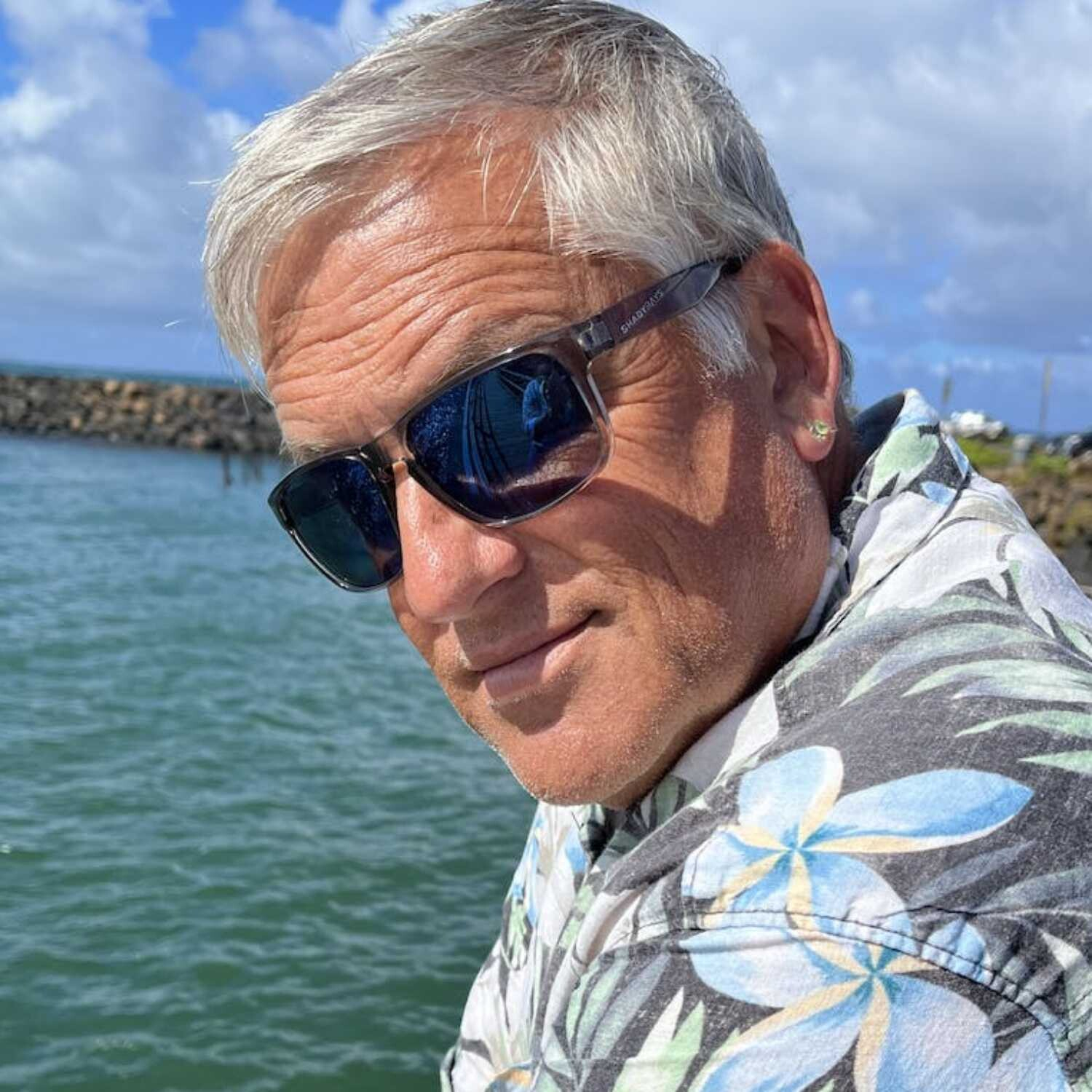 Why Do we Swipe our Dreams, Goals and Lives Away? With Author Tim Vandehey