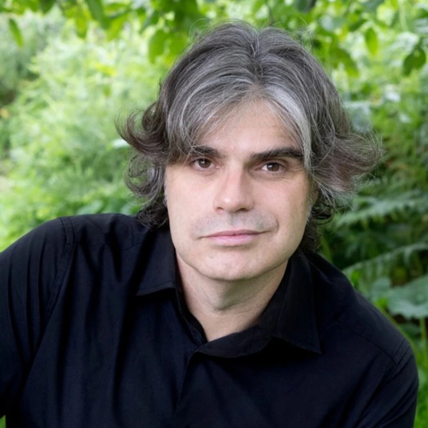 Entrevista a Marcos Pereda artwork