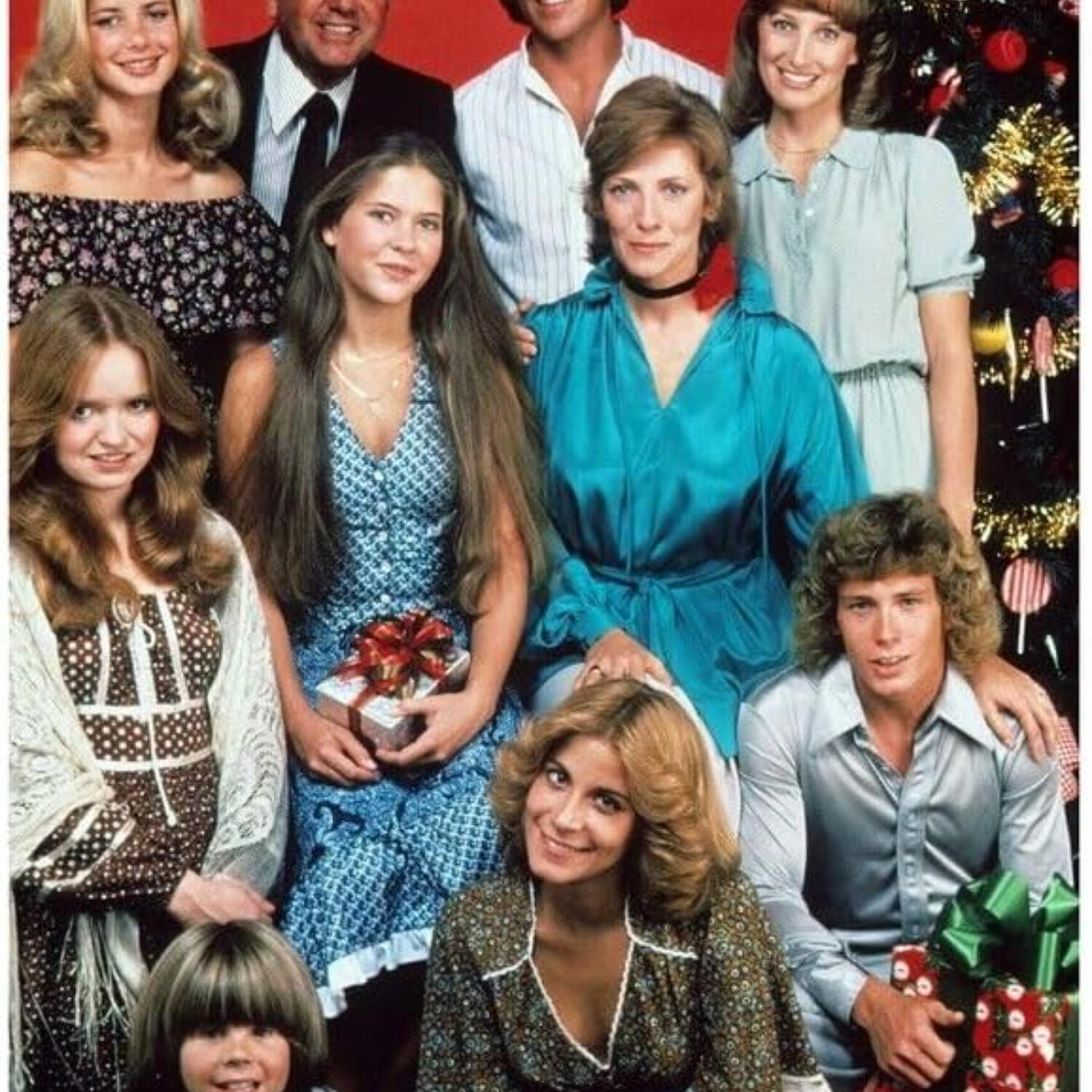 Just one more thing....more Christmas TV & movie clips & memories LIVE (Gen X) + "'Space Giants' theater" + episode artwork