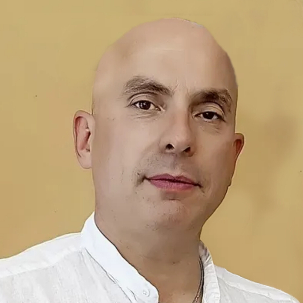 Entrevista a José Manuel Opazo artwork