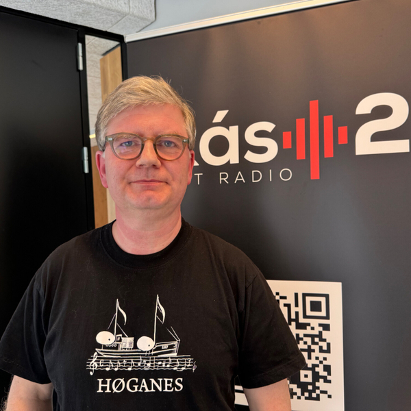Karsten Leitistein Hansen um bok um Rituvik og Bjorn Eidsvaag artwork