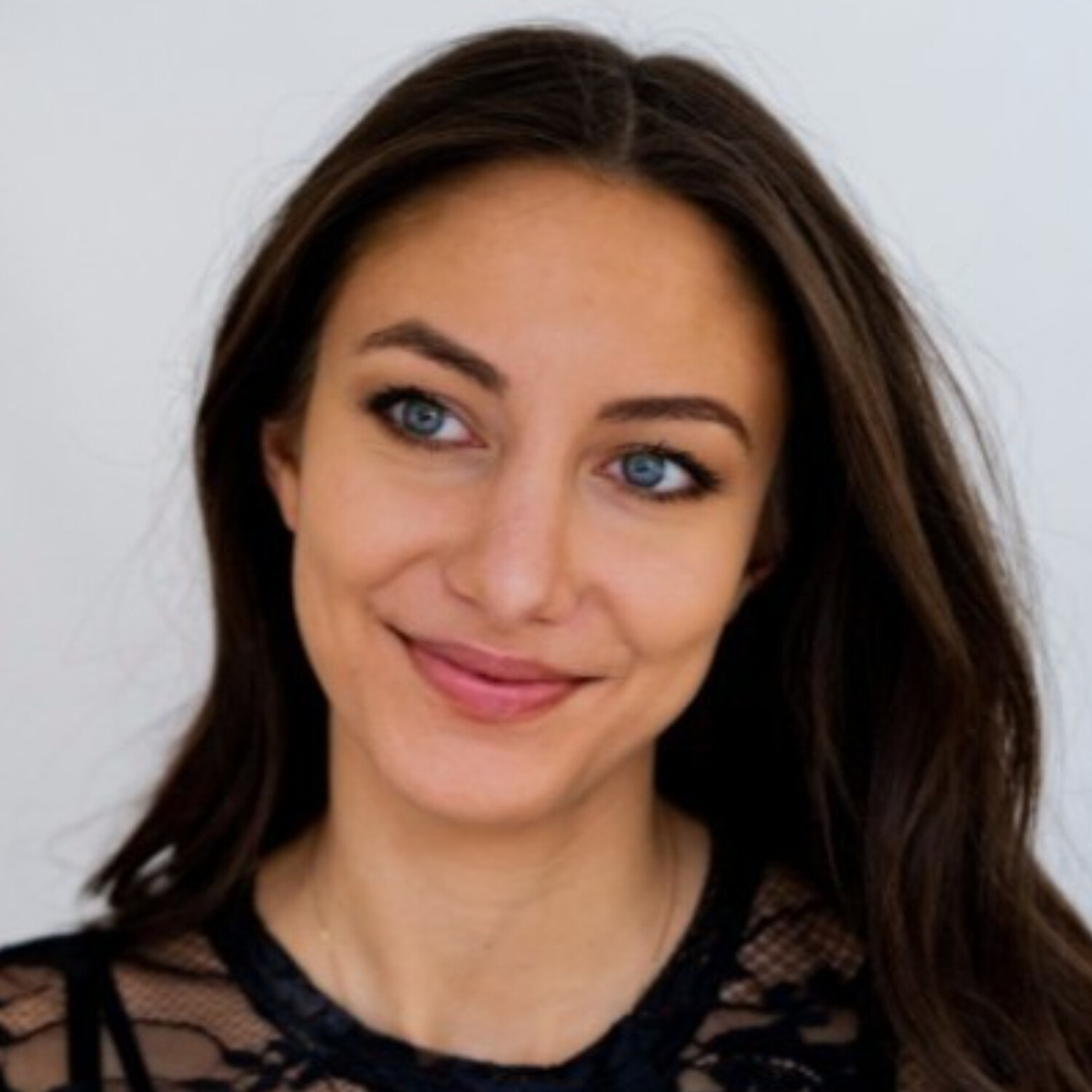 Balancing Crypto and Relationships: Insights from a Therapist in the  Fintech World - DeReCode: Tech, Law, and Beyond - Podcast.co