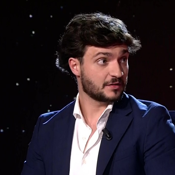 Entrevista a Alejandro Entrambasaguas, periodista de investigación artwork