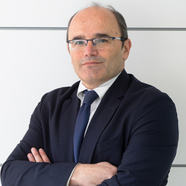 Entrevista a Sergio Santamaría artwork