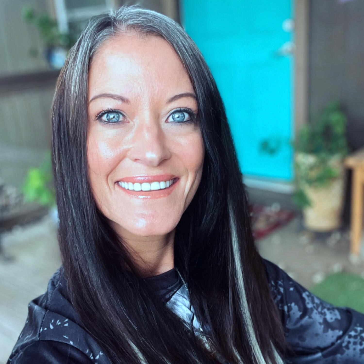 Knitting Together A New Life After Trauma · Lisa Wilson episode artwork