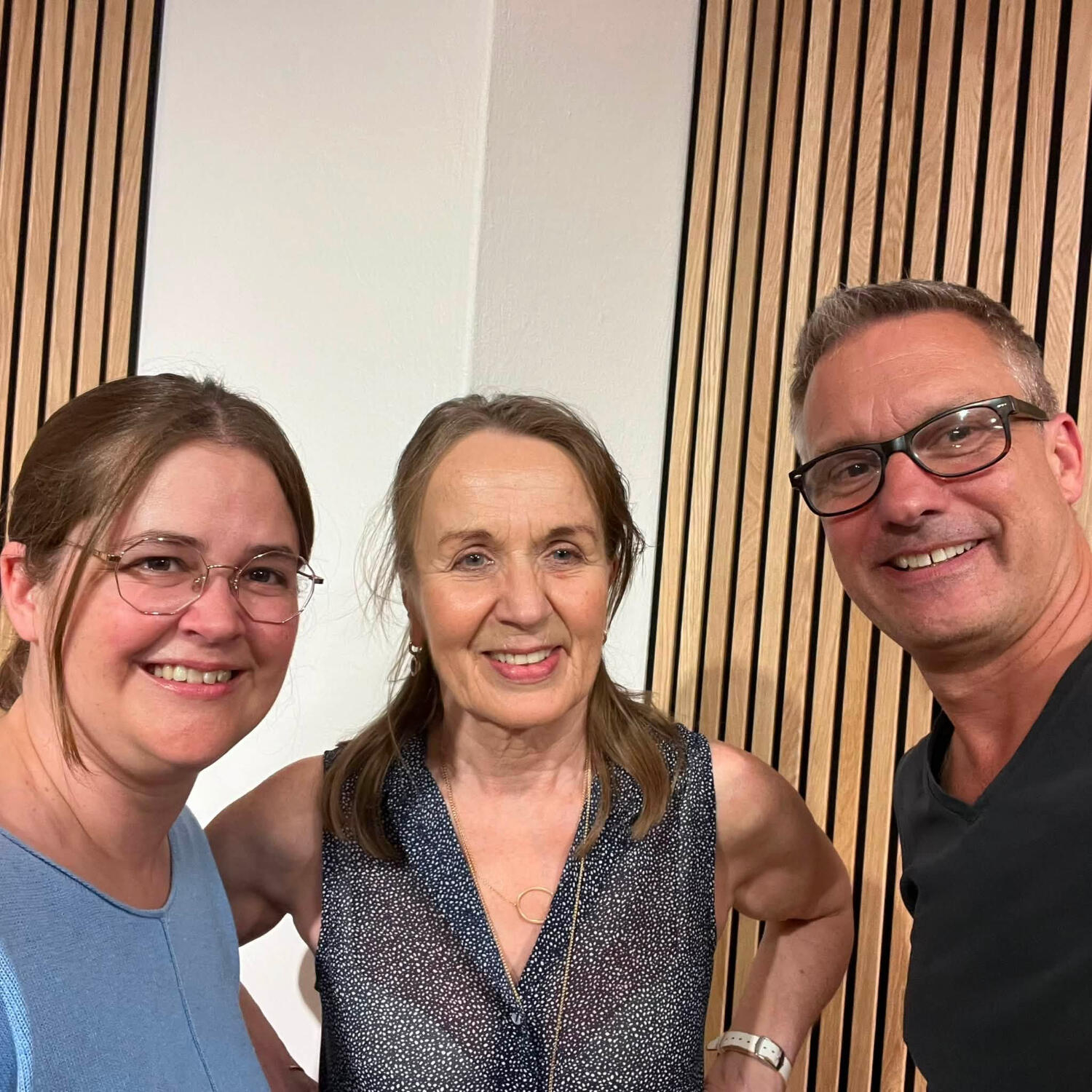 Literatur rockt! #40 mit Nadine Hostettler episode artwork
