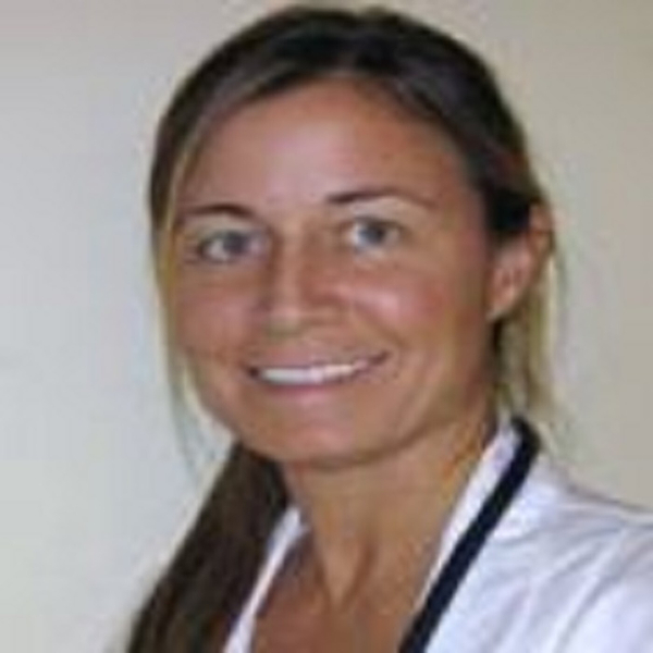 DR WENDY ELLIS - LAKEWOOD RANCH VETRINARY CENTER artwork