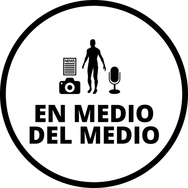 En medio del medio artwork