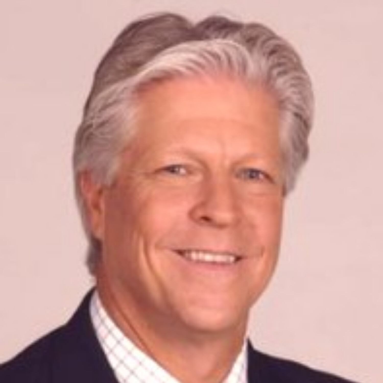 Keith Hirshland, Author & former Golf Channel Producer, shares his thoughts on the PGA Tour wrap around season, Tiger Woods and his books on this segment of Next on the Tee