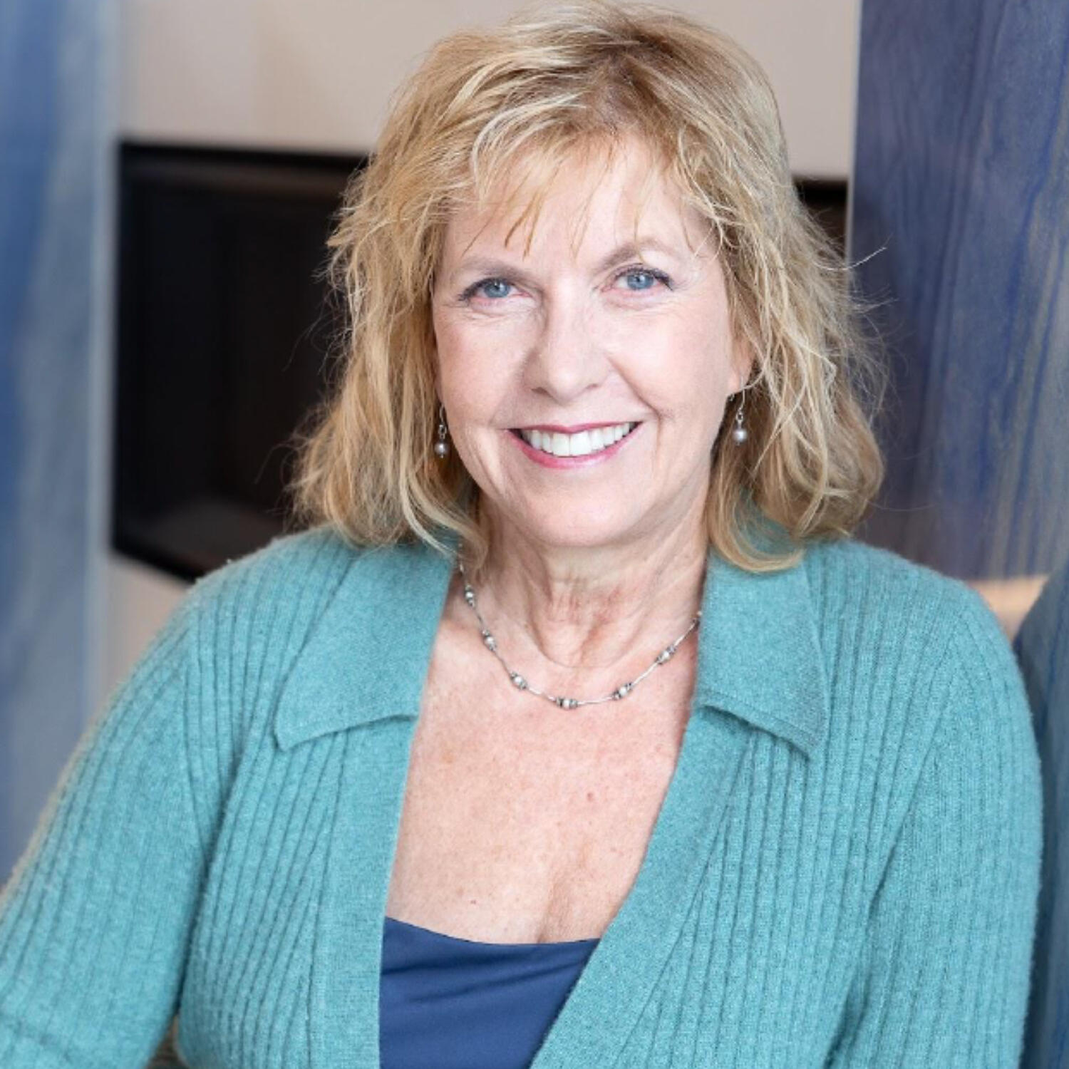Awaken Hope PM Edition with Tara Schneider on Healing the Body from Grief episode artwork